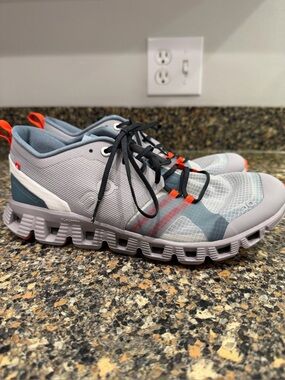 Men's Lightweight Grey Athletic Running Shoes with Orange Accents ladies 8